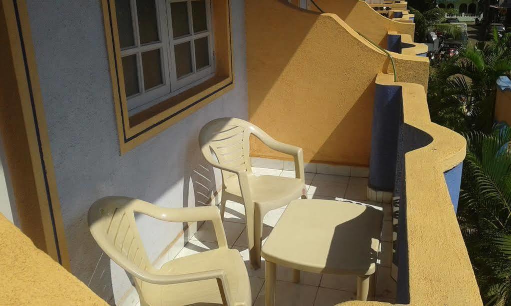 Libton Manor Hotel Кандолим Екстериор снимка